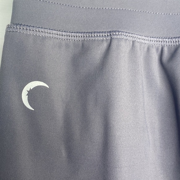 Zyia Dark Gray Peak Zipper Jogger Pants - Picture 5 of 7